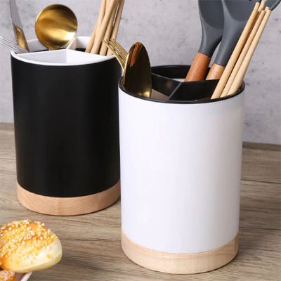 pot à ustensiles cuisine plastique avec compartiments pour meilleure organisation