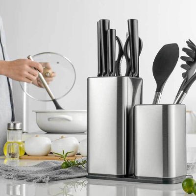 rangement à couverts acier inoxydable stable et pratique sur plan de travail