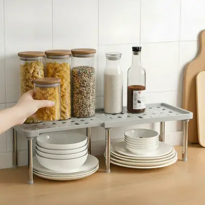 etagere de cuisine rétractable réglable pour optimiser le rangement des comptoirs