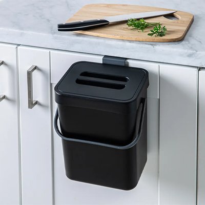 poubelle cuisine sous evier suspendue idéale petits espaces