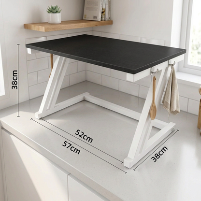 Variante noire et blanche avec dimensions dans la cuisine